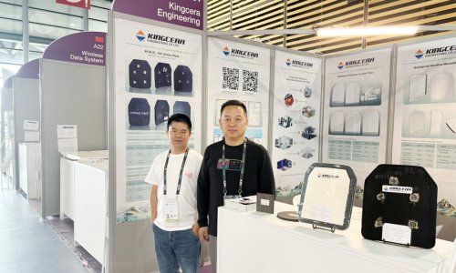 湖南壹定发携最新防弹产品亮相法国欧洲国际防务展