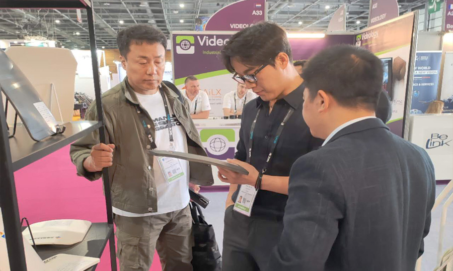 湖南壹定发携最新防弹产品亮相法国欧洲国际防务展